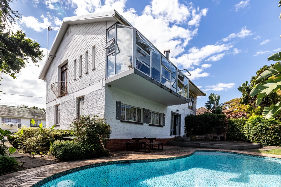 6 Bedroom Property for Sale in Abbotsford Eastern Cape